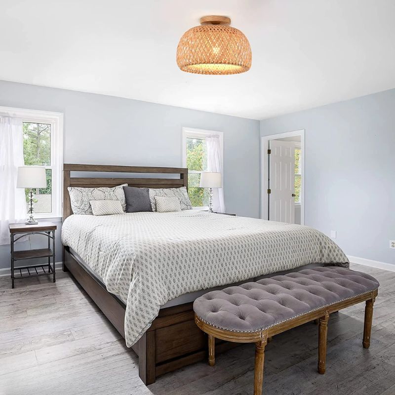 Luminaire plafonnier en bambou et rotin avec base en bois - Néphélè