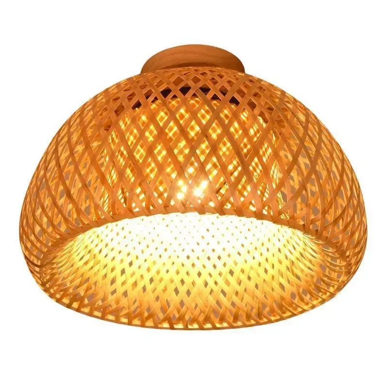 Luminaire plafonnier en bambou et rotin avec base en bois - Néphélè