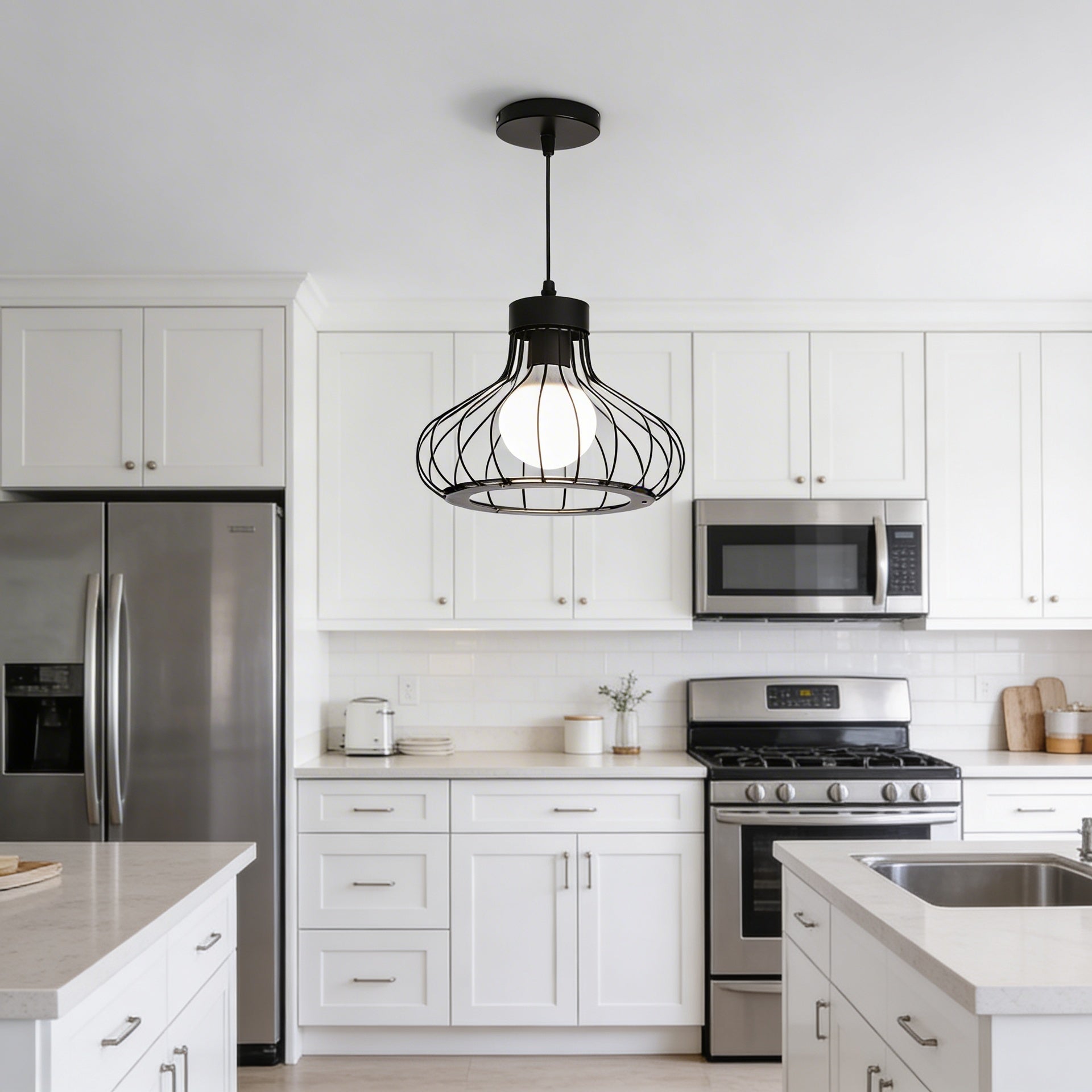 Suspension industrielle noire design - Isabeau