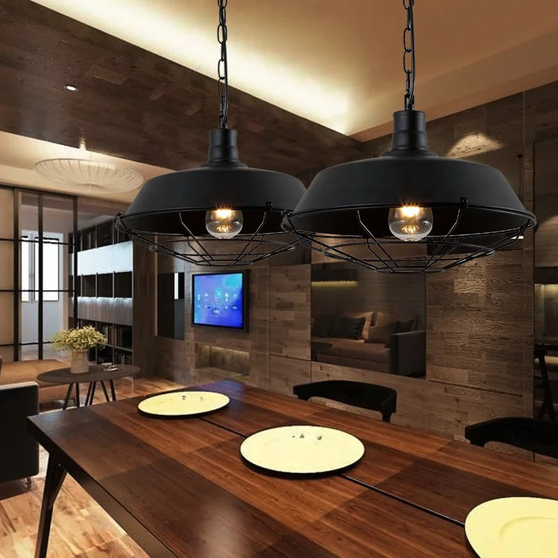 Suspension industrielle noire en fer - Marat